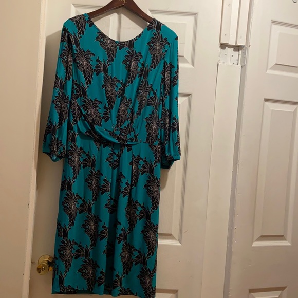 Laurel - Picture 1 of 14